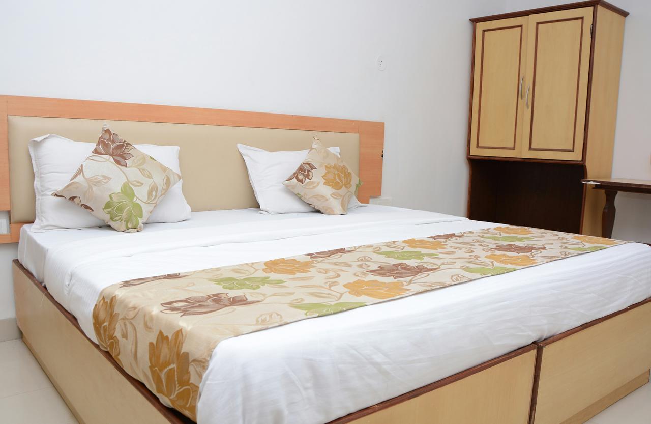باناجي Hotel Sunrise المظهر الخارجي الصورة
