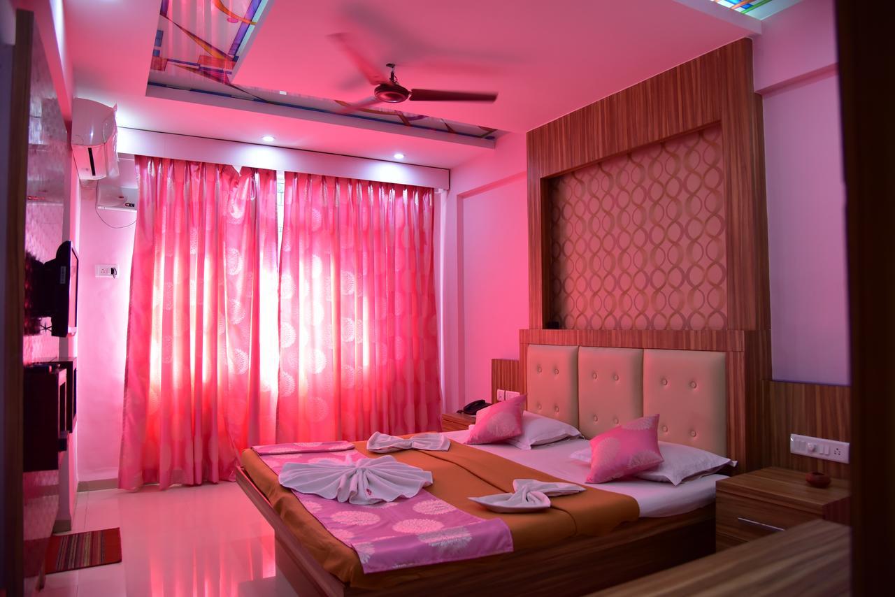 باناجي Hotel Sunrise المظهر الخارجي الصورة